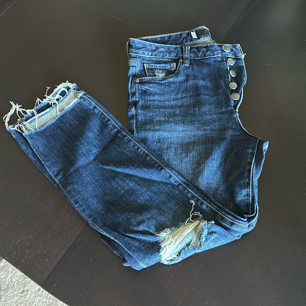 Kut from the Kloth straight leg jeans